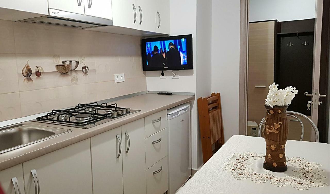 Garsoniera Jad Apartment Tirgu Ocna Exterior photo